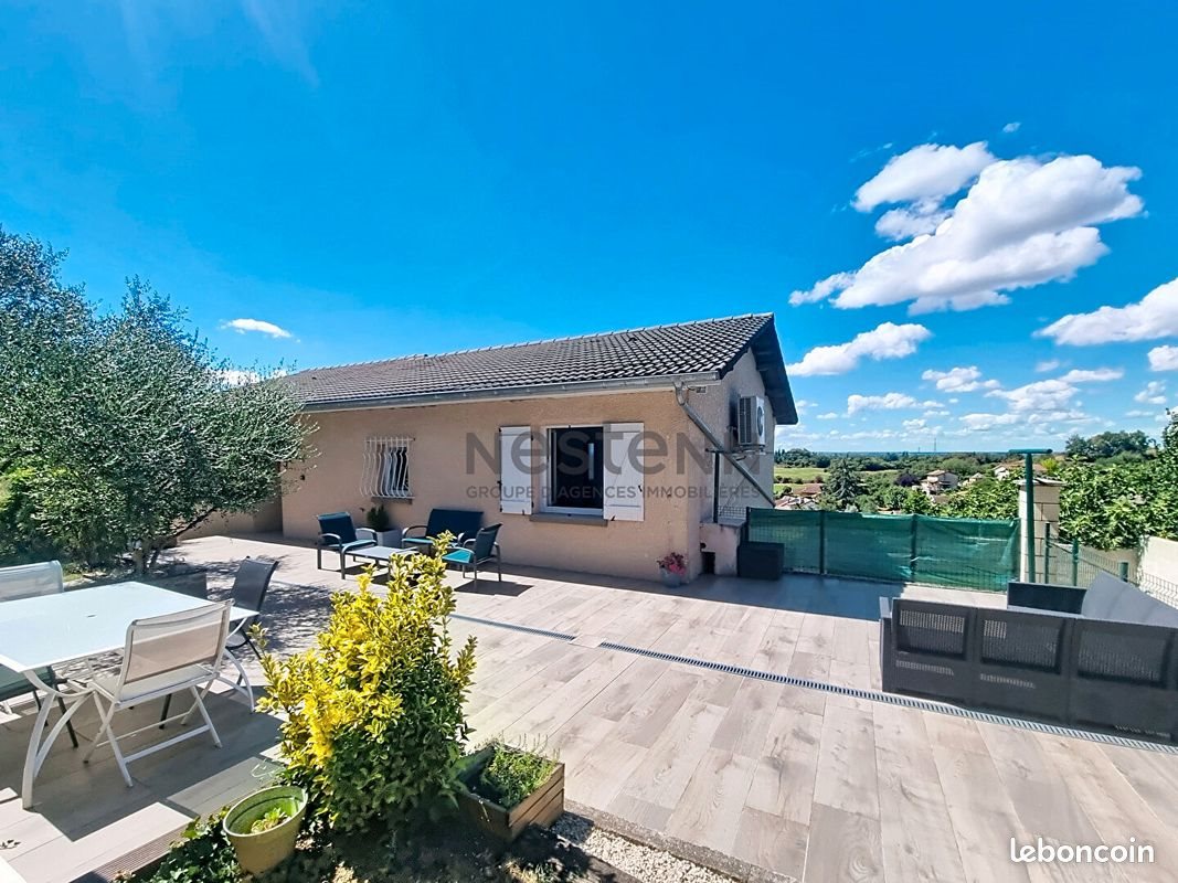 Maison à vendre, 200m², Crémieu