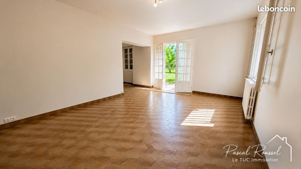 Maison à vendre, 140m², Saint-Christoly-de-Blaye