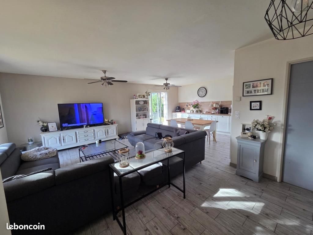 Maison à vendre, 96m², Saint-Yzan-de-Soudiac