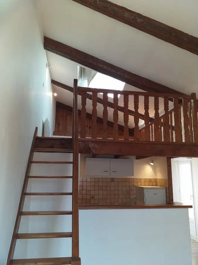 Appartement à louer, 45m², Villeveyrac
