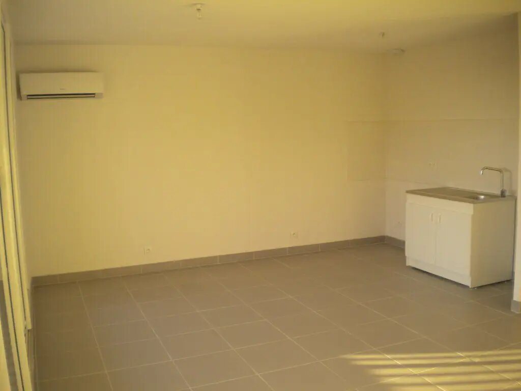 Appartement à louer, 67m², Saint-Pargoire