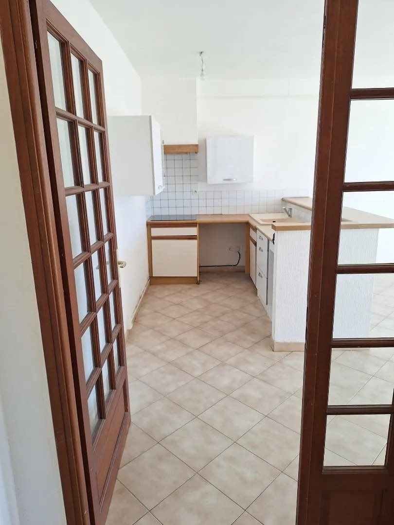 Appartement à louer, 43m², Poussan