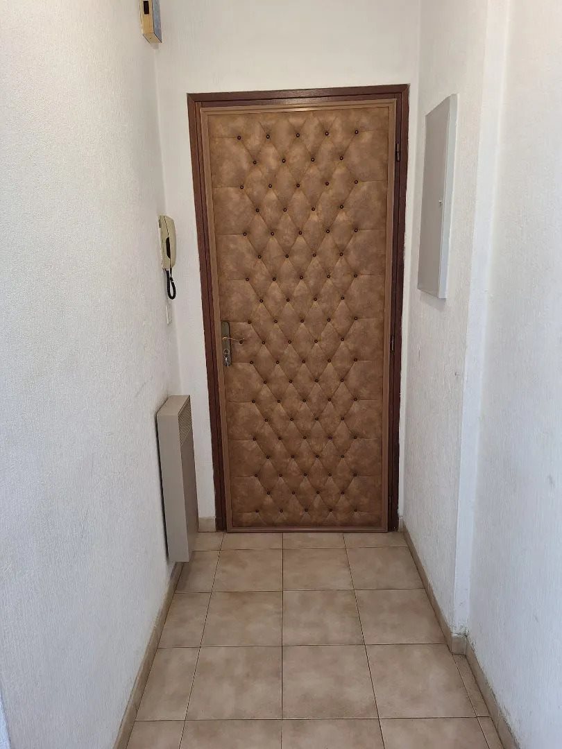 Appartement à louer, 43m², Poussan
