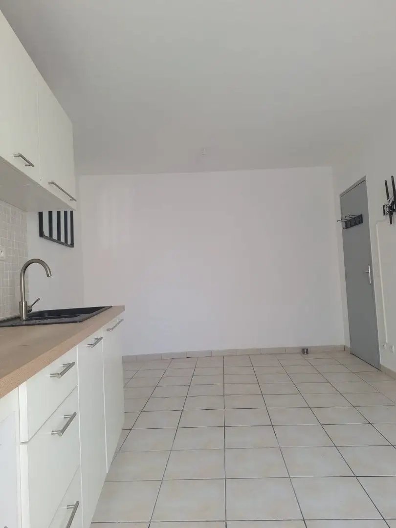 Appartement à louer, 42m², Saint-Pargoire
