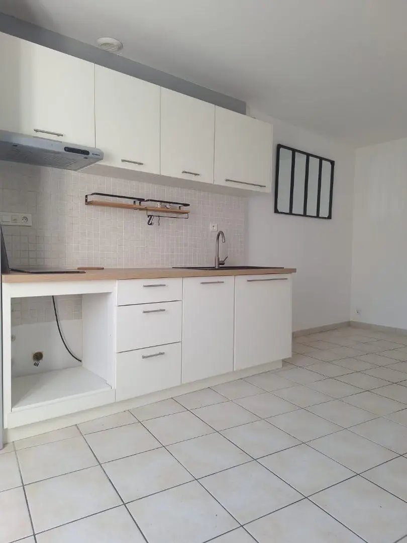 Appartement à louer, 42m², Saint-Pargoire