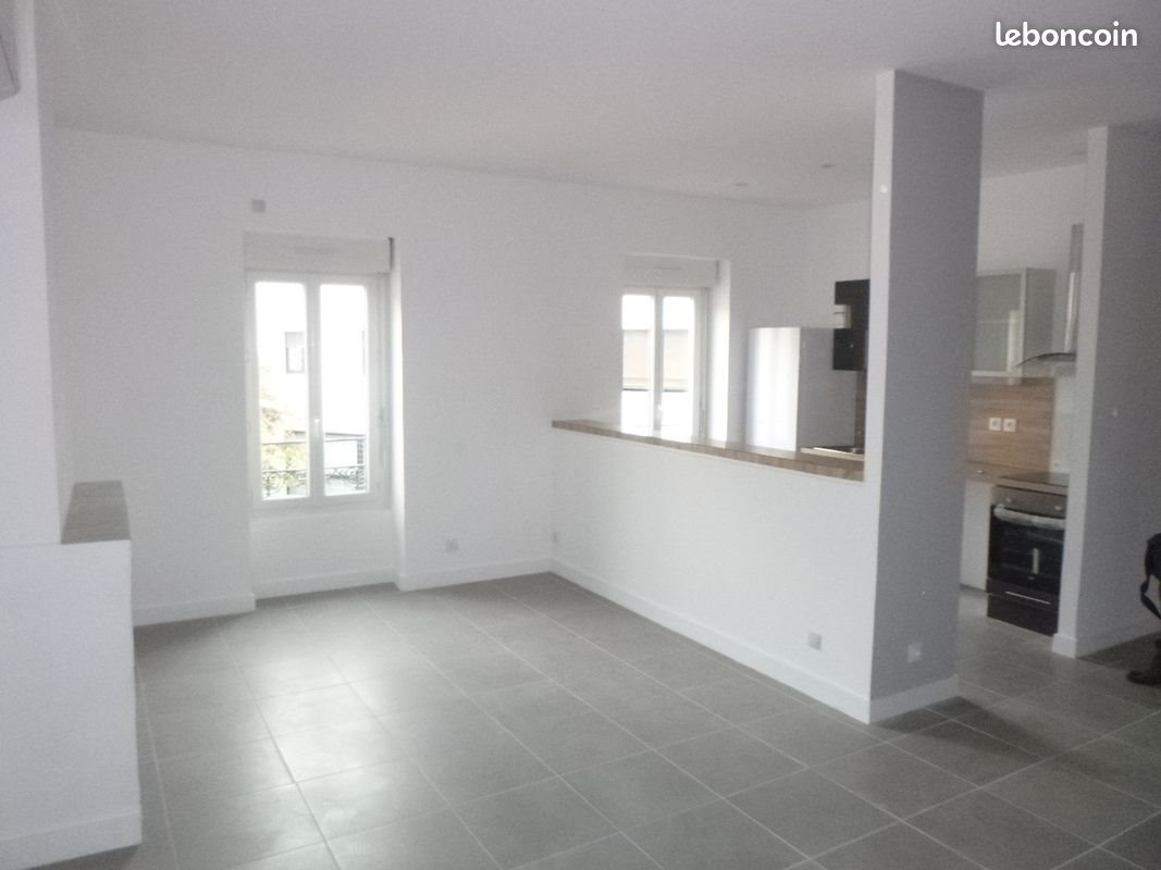 Appartement à louer, 70m², Nîmes