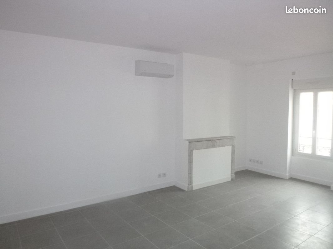 Appartement à louer, 70m², Nîmes