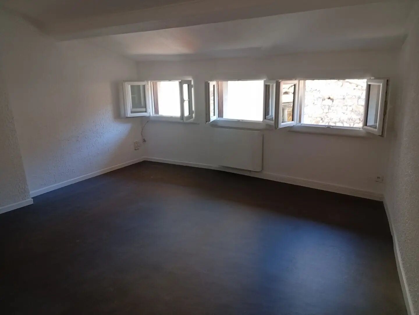 Appartement à louer, 65m², Bize-Minervois