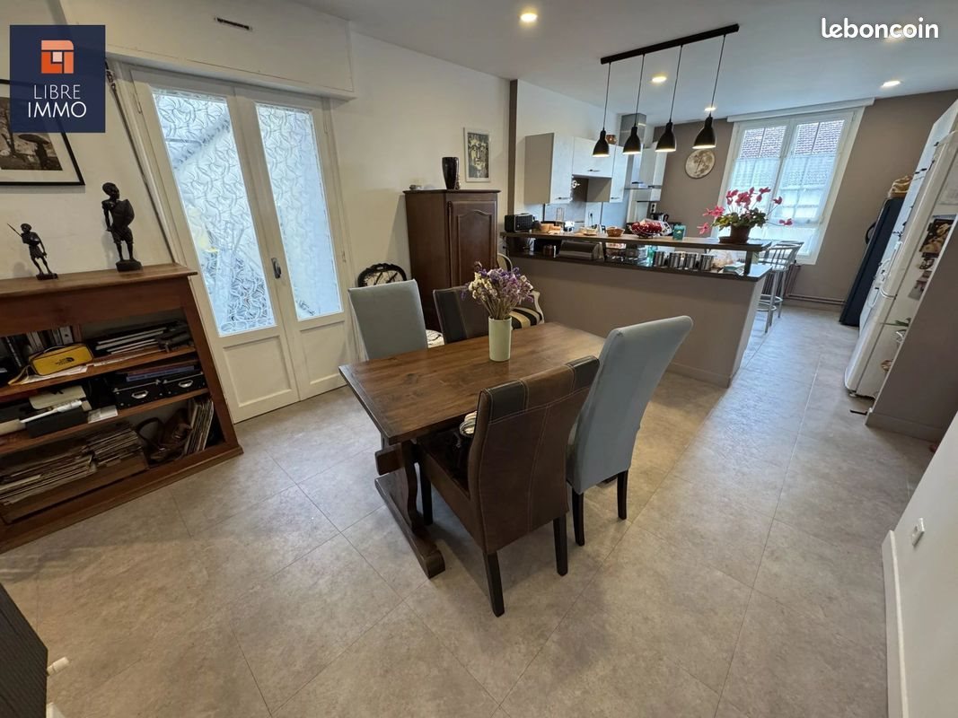 Maison à vendre, 109m², Lons