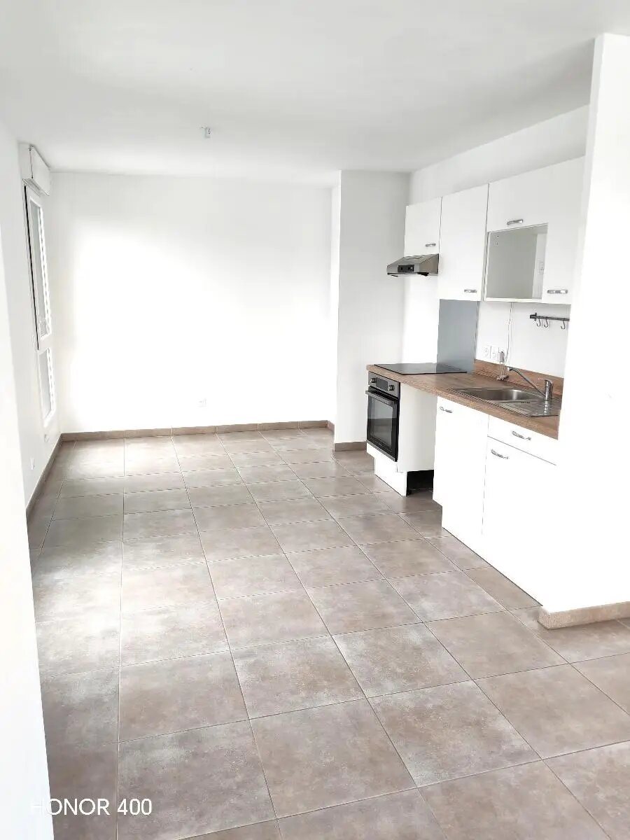 Appartement à louer, 107m², Lormont