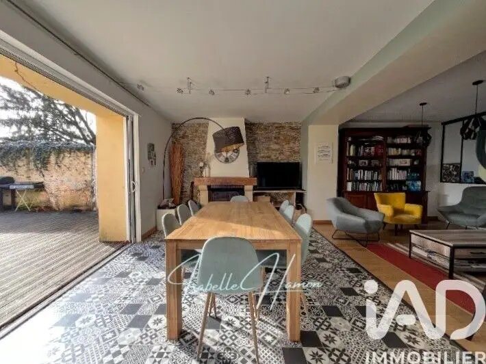 Maison à vendre, 212m², Saint-Laurent-des-Autels