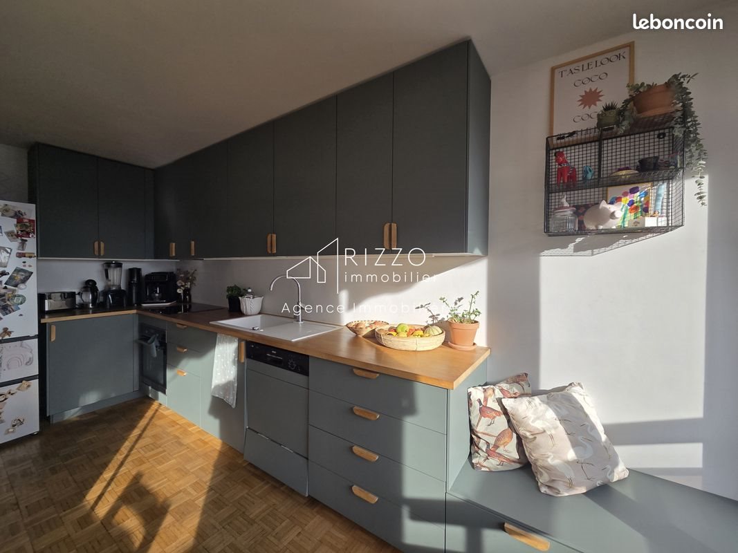 Appartement à vendre, 77m², Annecy