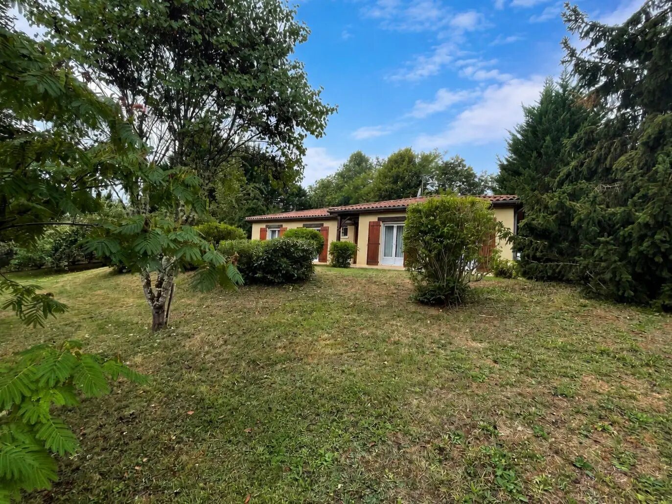 Maison à vendre, 102m², Savignac-les-Églises