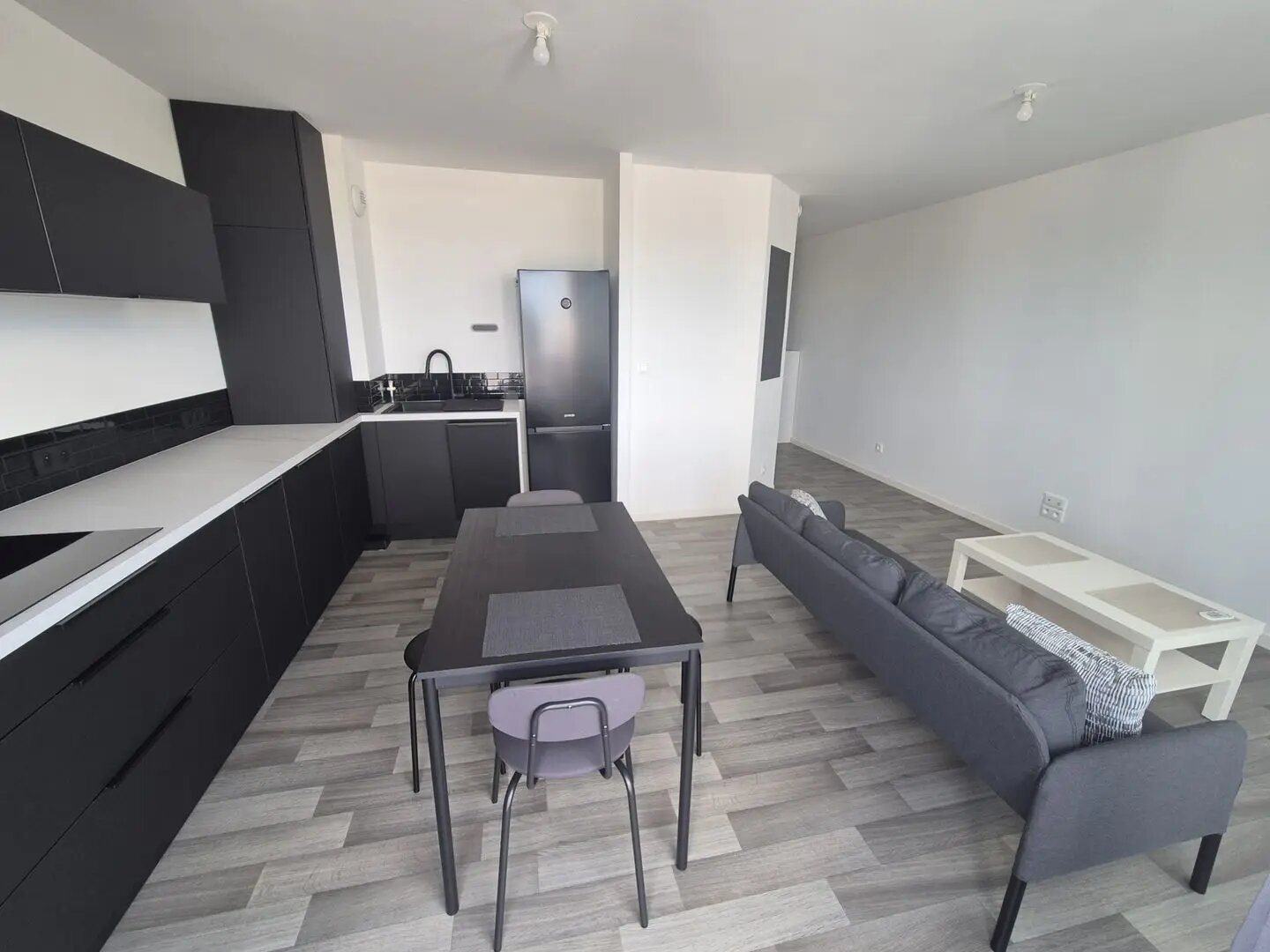 Appartement à louer, 45m², Saint-Aubin-du-Cormier