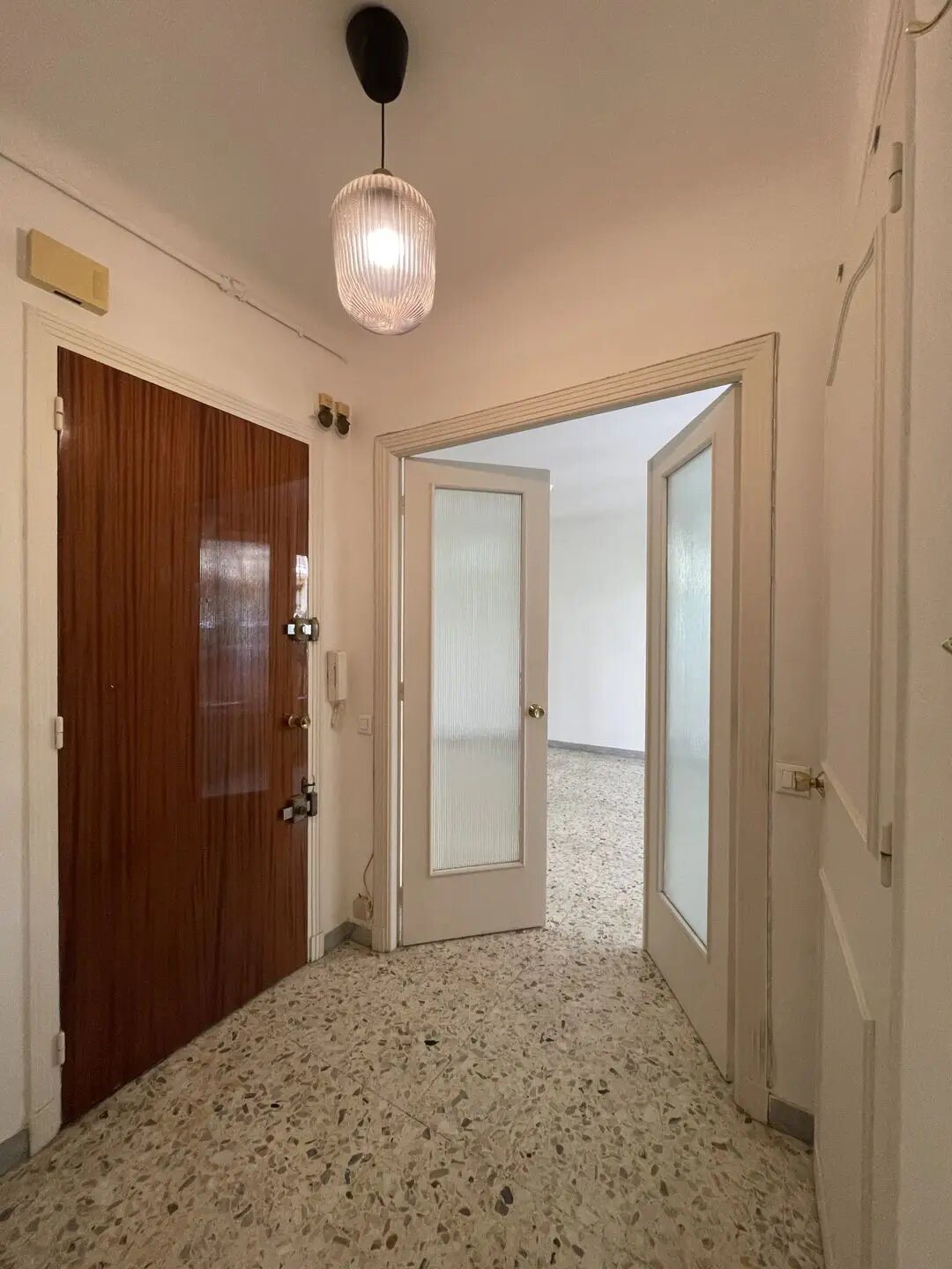 Appartement à louer, 35m², Menton