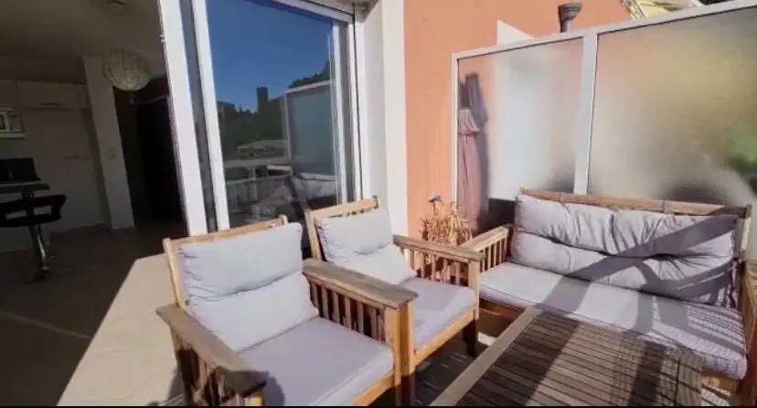 Appartement à louer, 25m², Menton