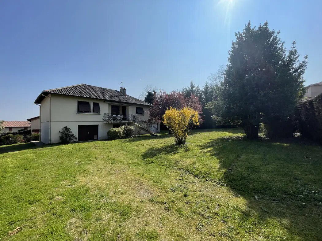 Maison à vendre, 211m², Saint-Genis-les-Ollières