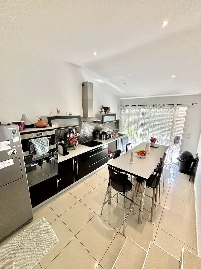 Maison à vendre, 105m², Arles