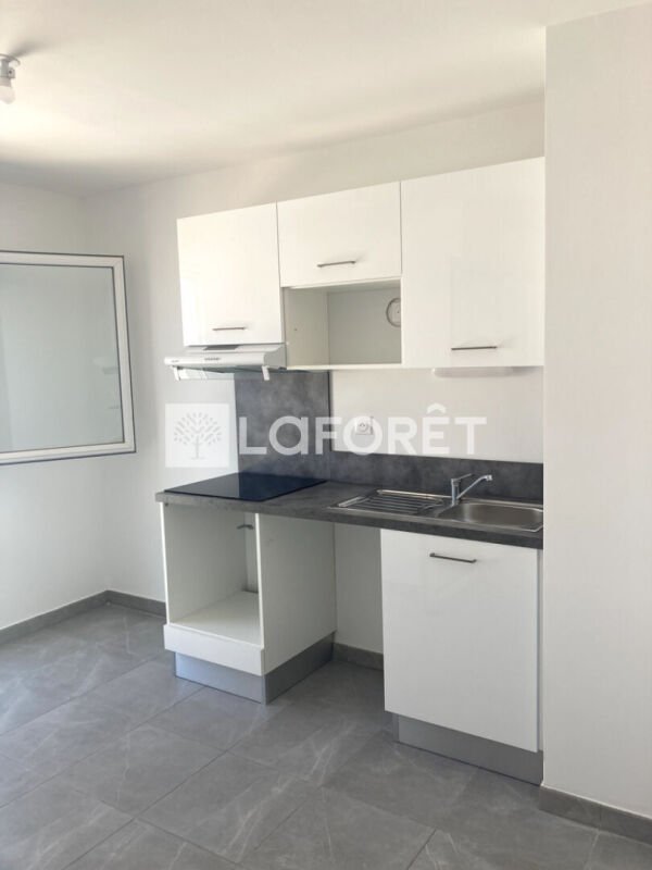 Appartement à louer, 26m², Arles
