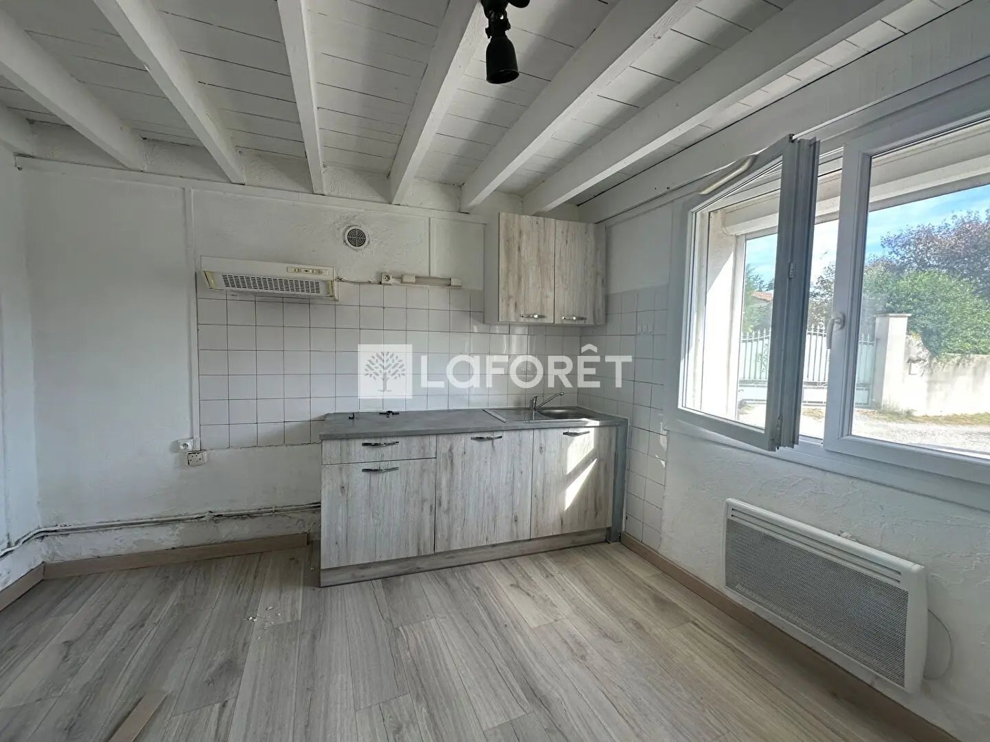 Maison à louer, 62m², Arles