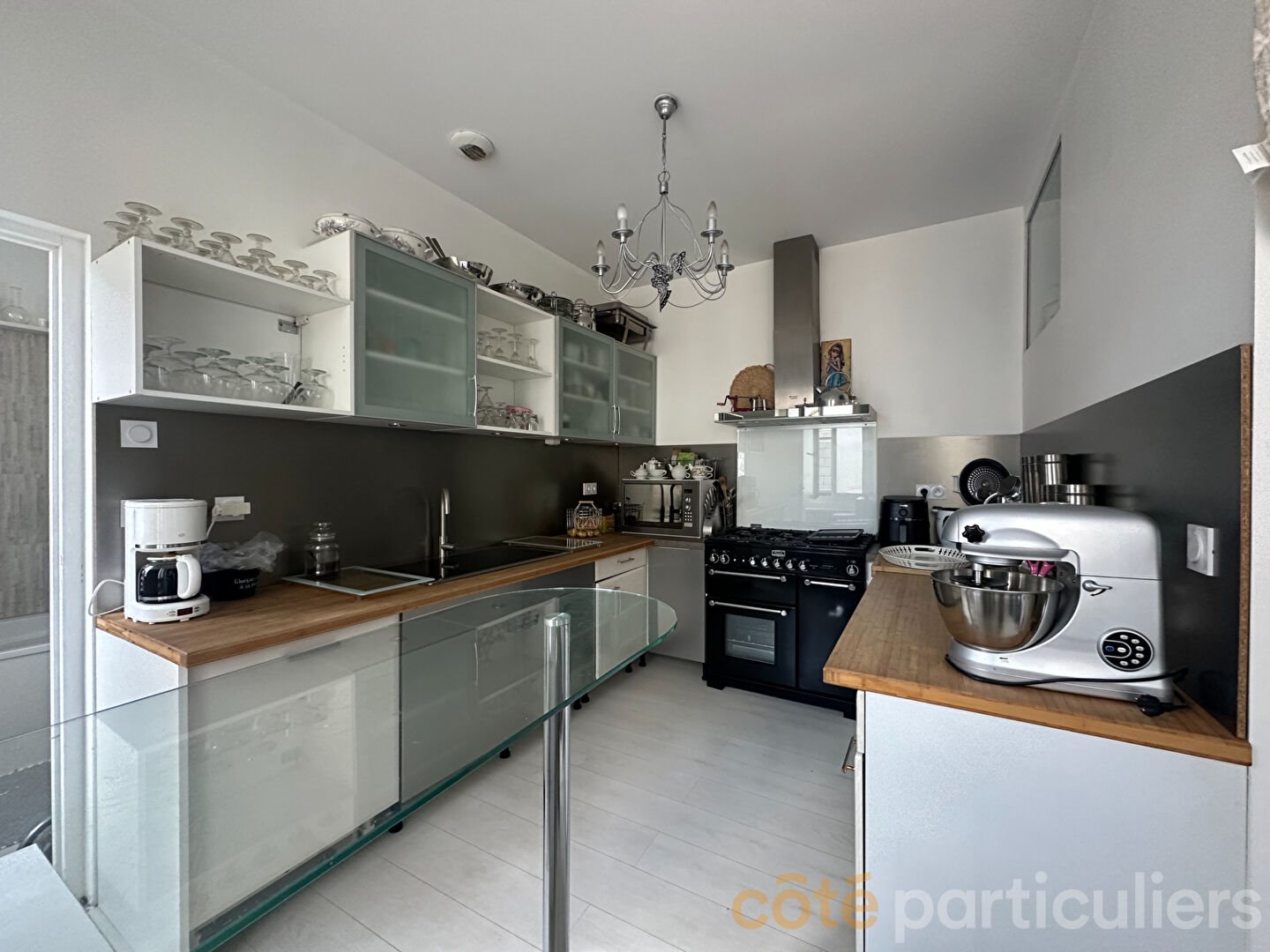 Maison à vendre, 167m², Saint-Amand-Montrond