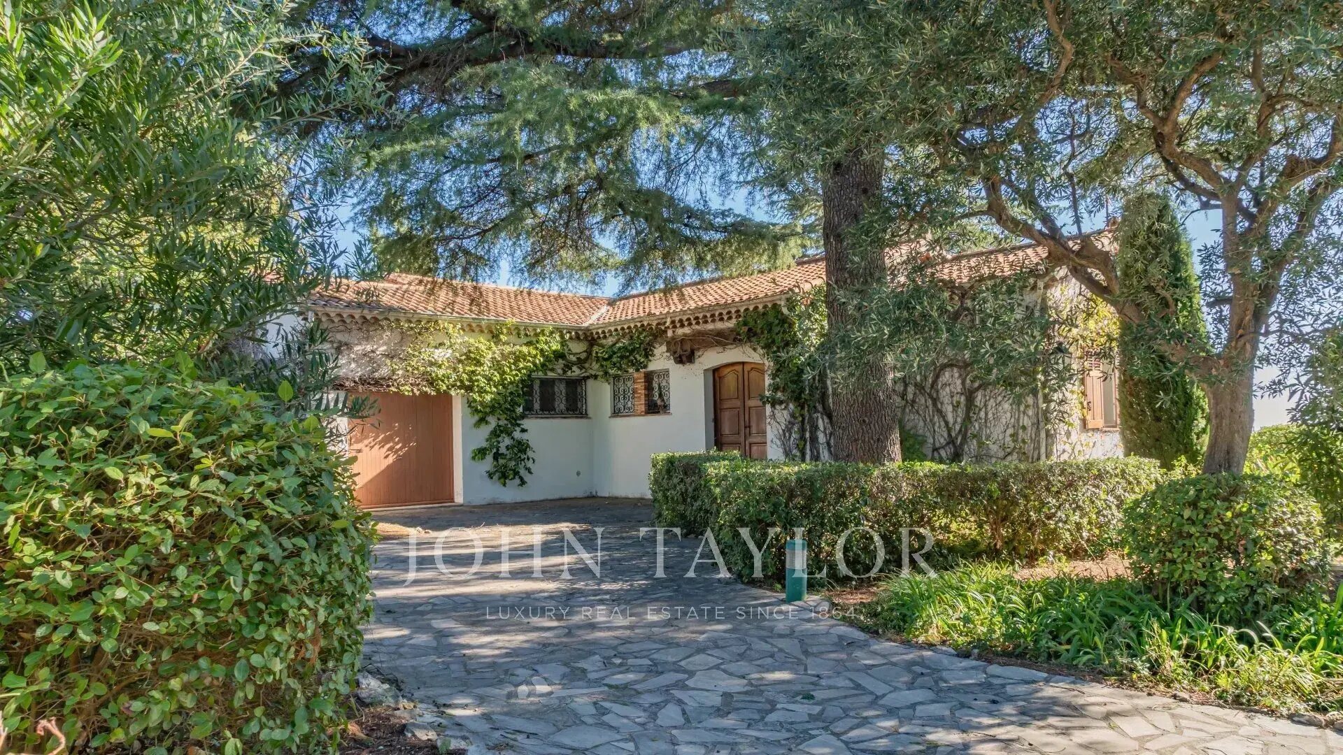 Maison à vendre, 122m², Cannes-la-Bocca