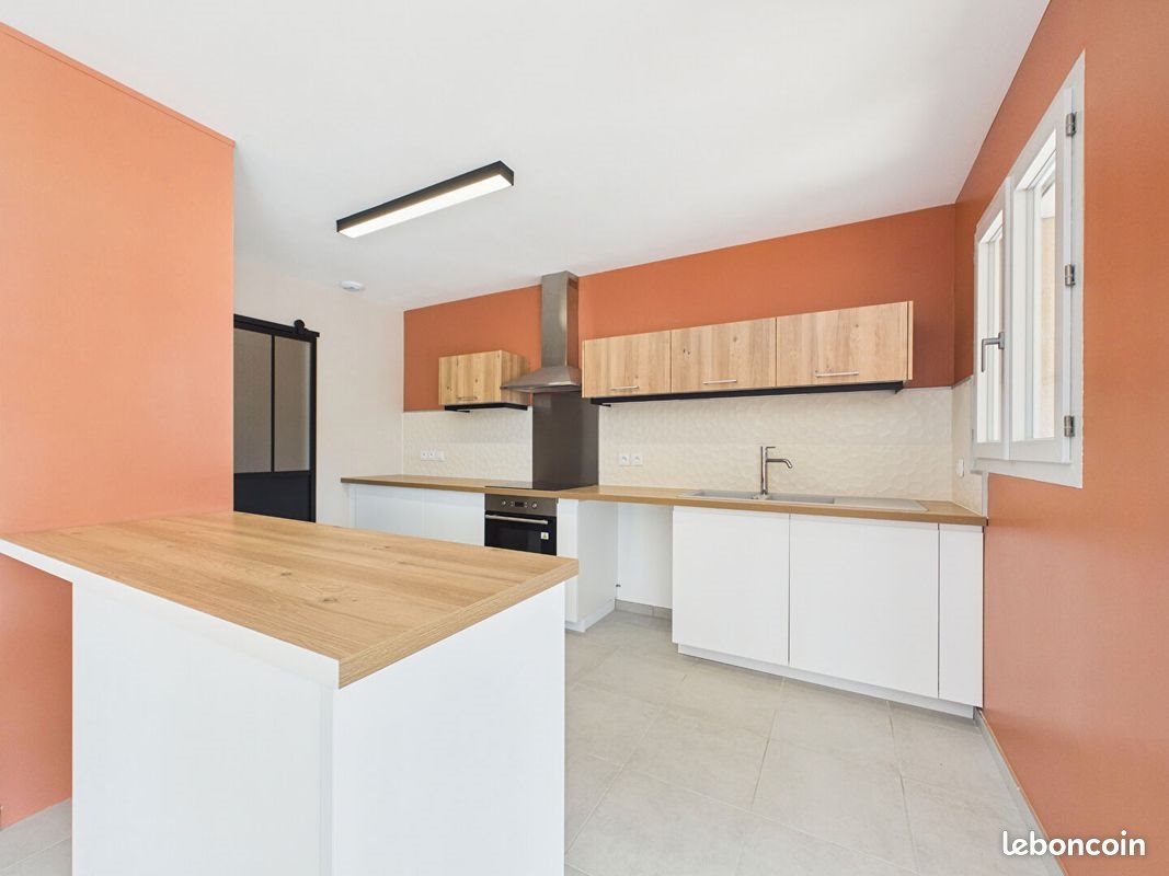 Maison à vendre, 94m², Jaillans