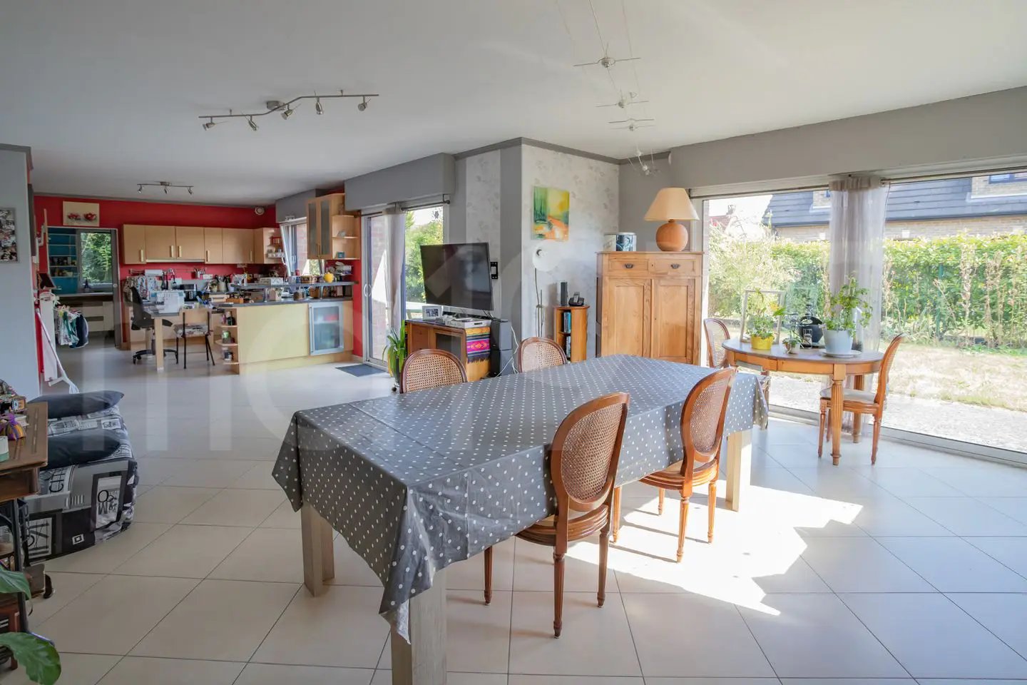 Maison à vendre, 160m², Neuville-en-Ferrain