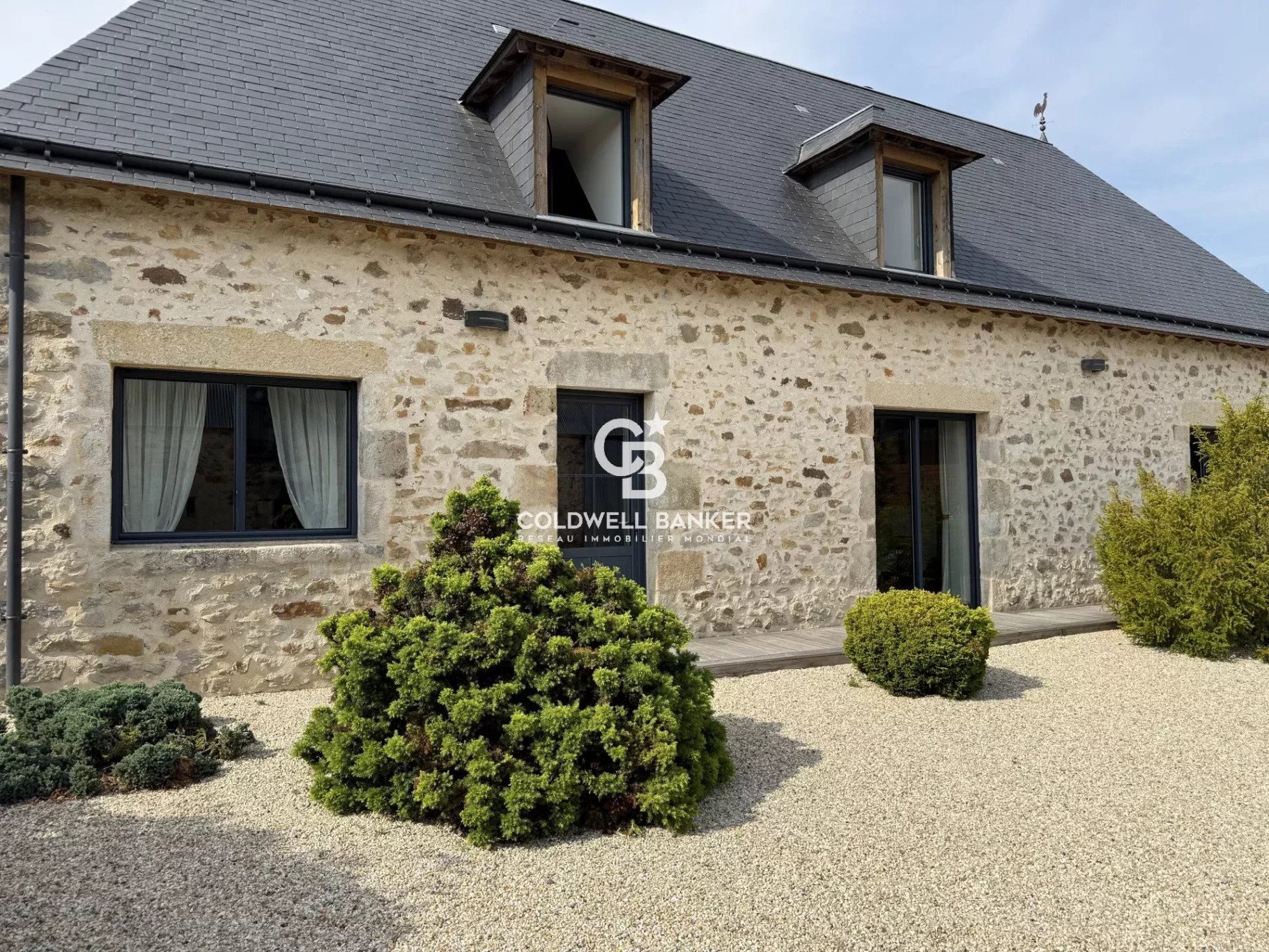 Maison à vendre, 195m², Saint-Pavace