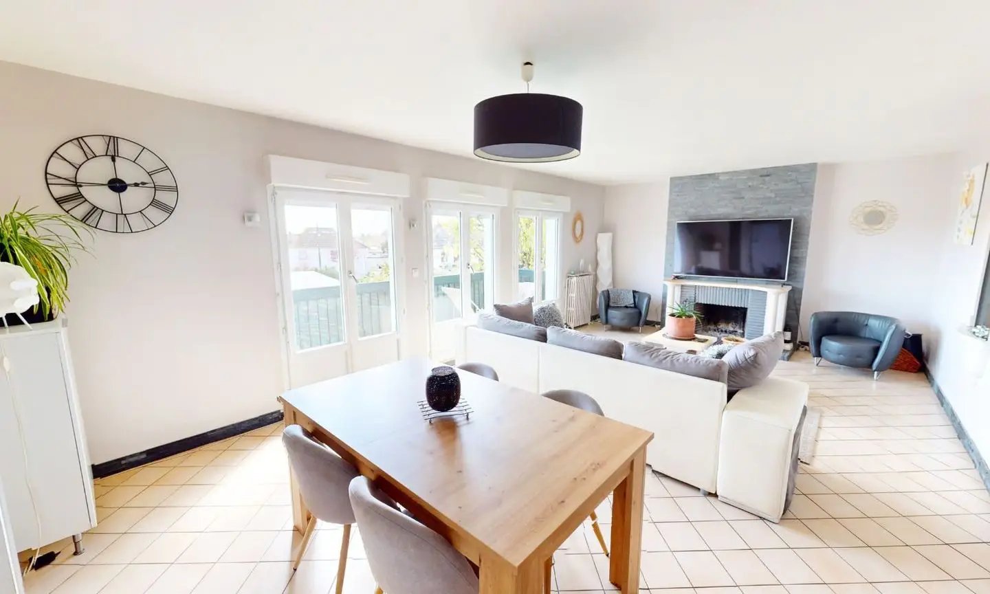 Appartement à vendre, 166m², Saint-Jean-de-la-Ruelle