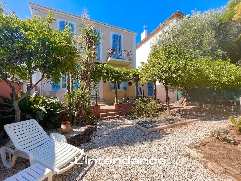 Maison à vendre, 135m², Hyères