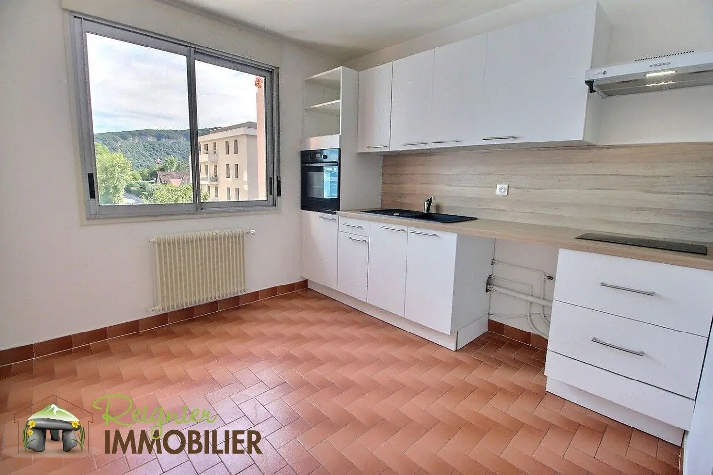 Appartement à louer, 69m², Annemasse
