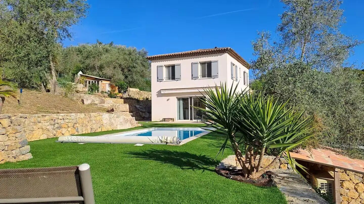 Maison à louer, 147m², Valbonne