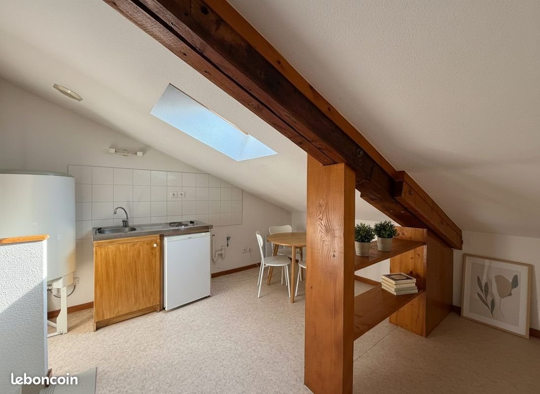 Appartement à louer, 20m², La Côte-Saint-André