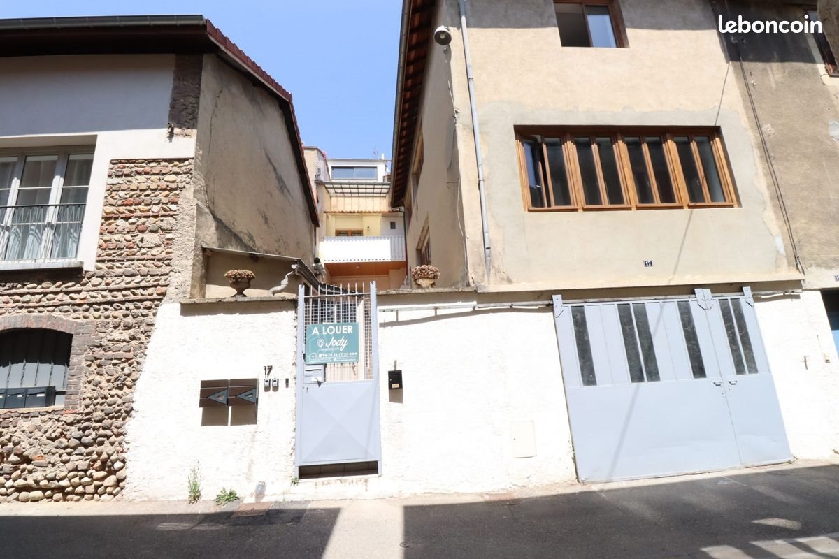Appartement à vendre, 421m², La Côte-Saint-André