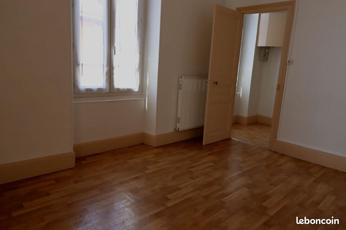 Appartement à louer, 69m², La Côte-Saint-André