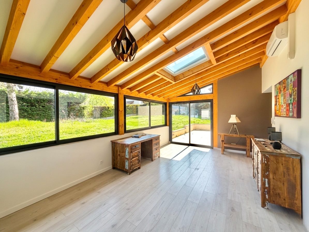 Maison à vendre, 160m², Champagne-au-Mont-d'Or