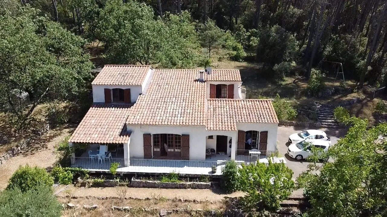 Maison à vendre, 140m², Trans-en-Provence