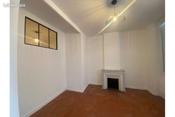 Appartement à louer, 39m², Marseille 7ème