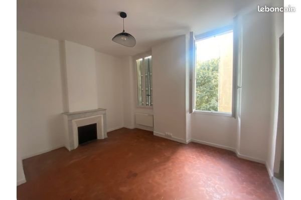 Appartement à louer, 39m², Marseille 7ème