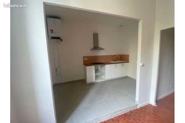 Appartement à louer, 39m², Marseille 7ème