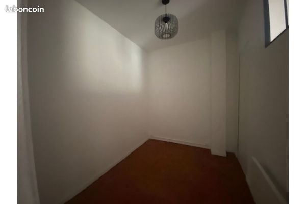 Appartement à louer, 39m², Marseille 7ème