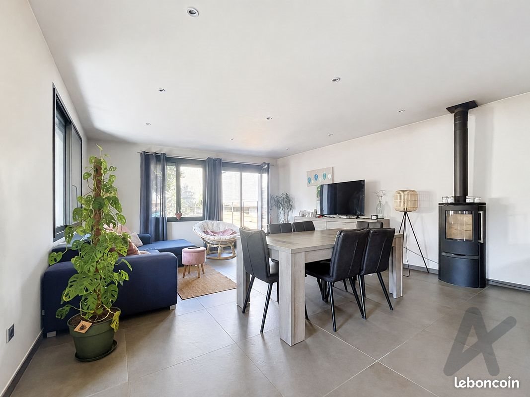 Maison à vendre, 88m², Bessenay