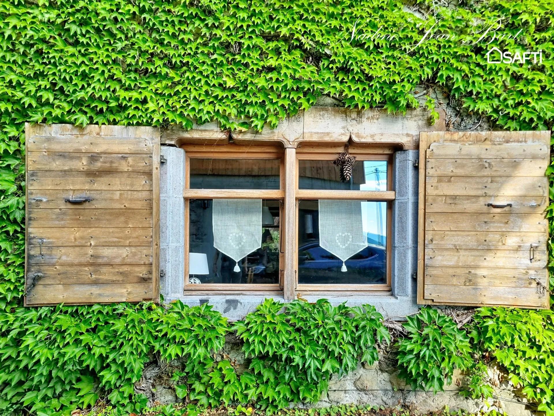 Maison à vendre, 400m², Châtillon-sur-Cluses