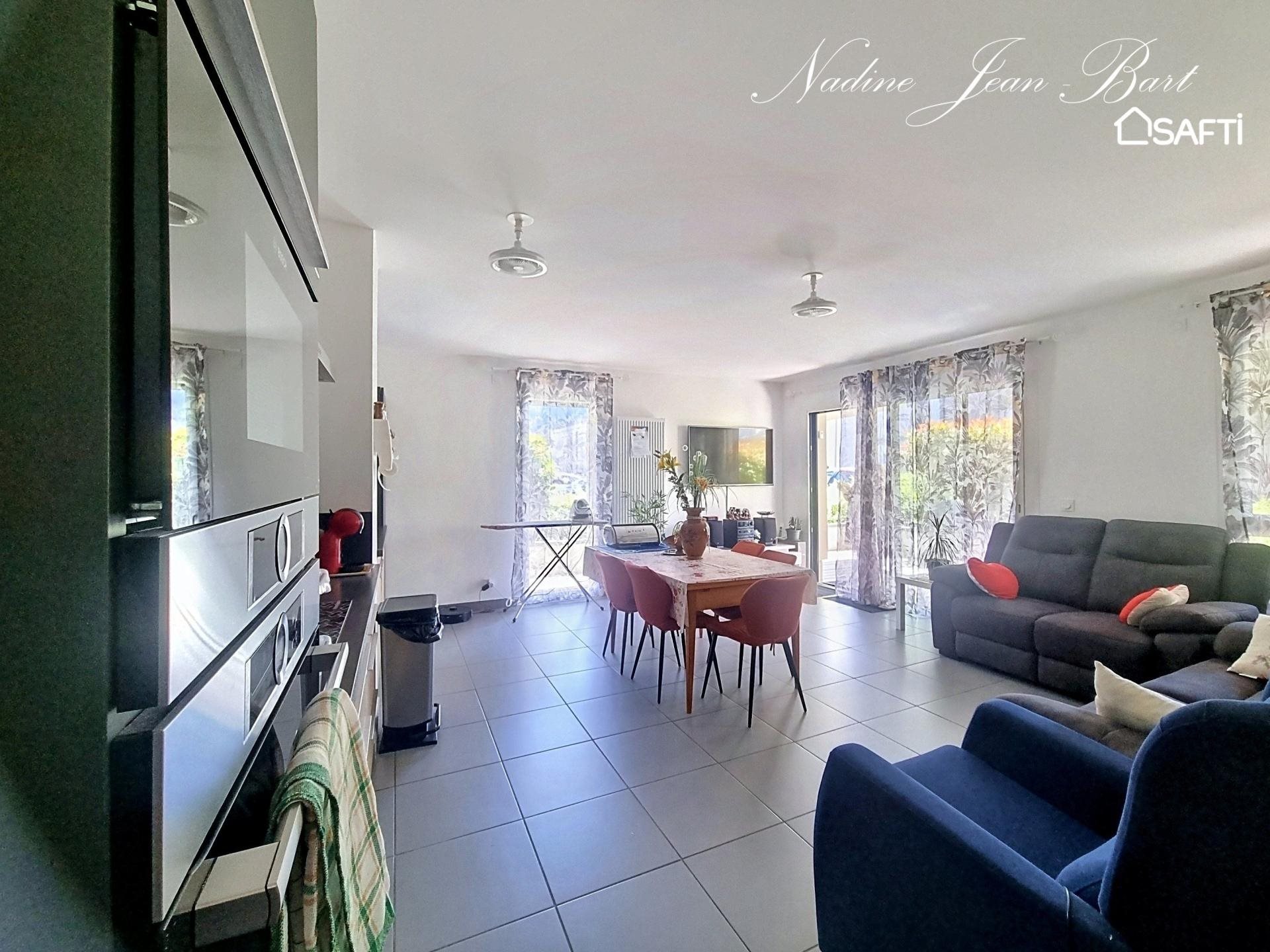 Appartement à vendre, 82m², Saint-Pierre-en-Faucigny
