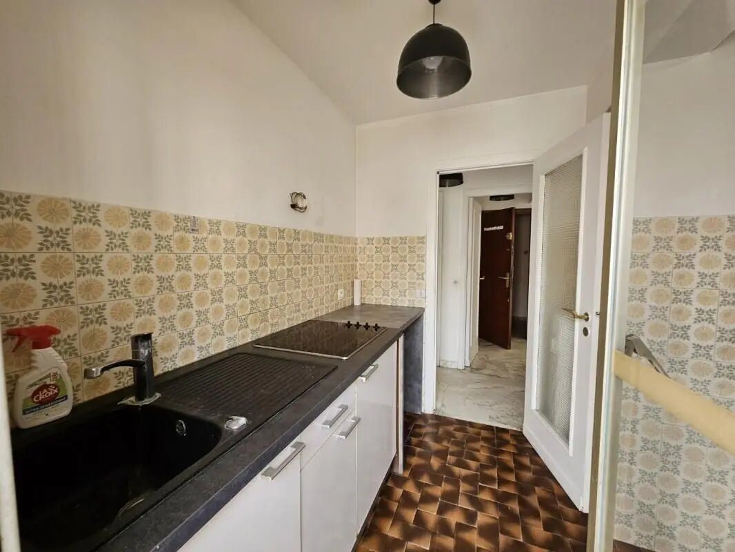 Appartement à louer, 44m², Antibes