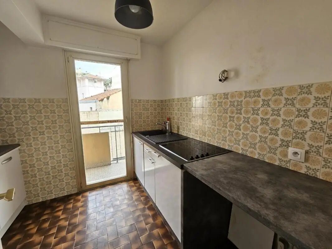 Appartement à louer, 44m², Antibes