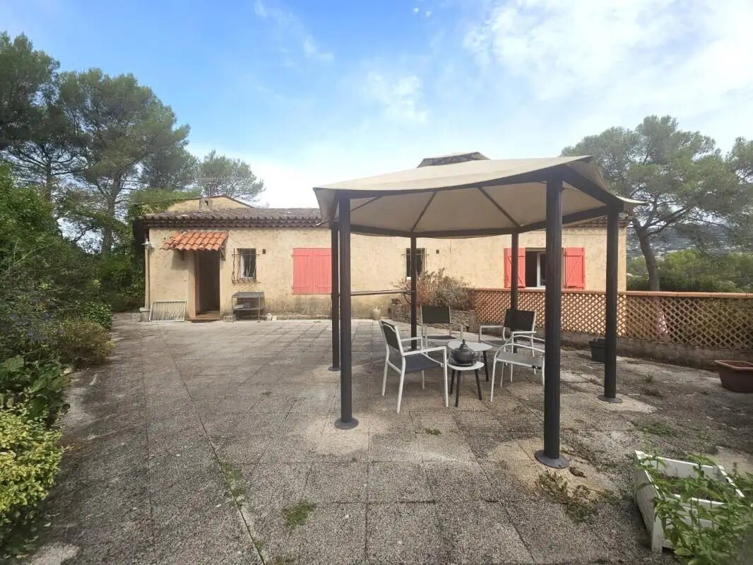 Maison à louer, 95m², Peymeinade