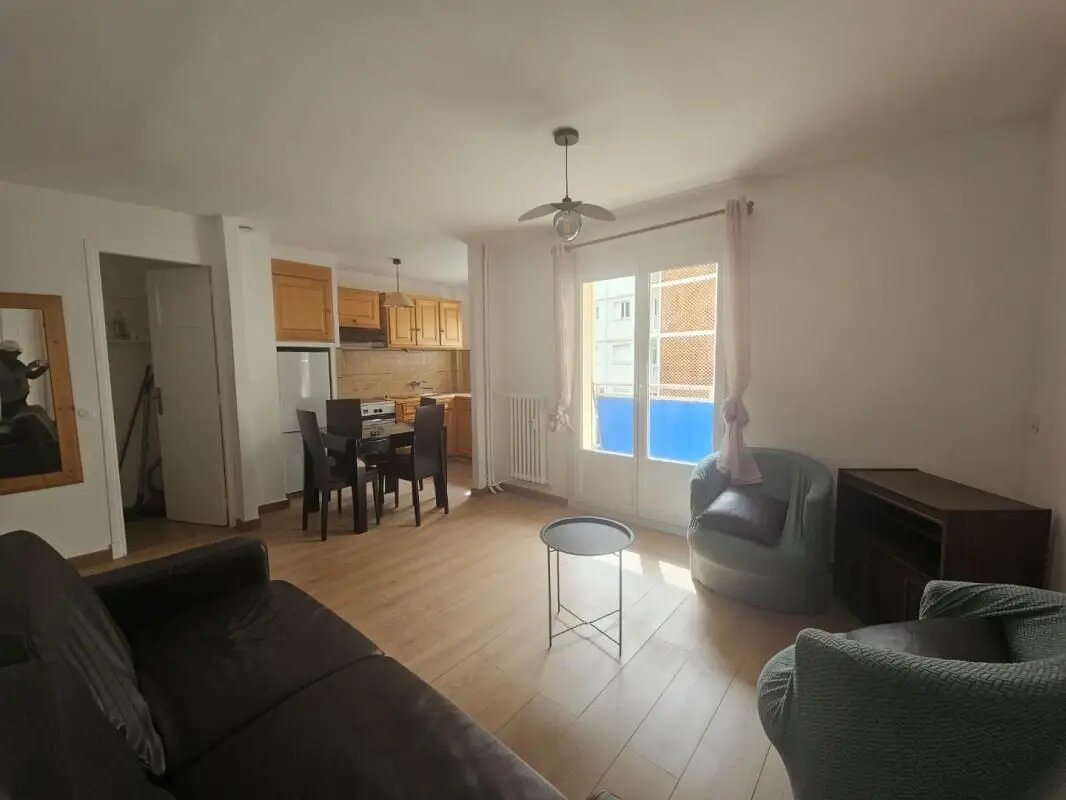 Appartement à louer, 41m², Antibes