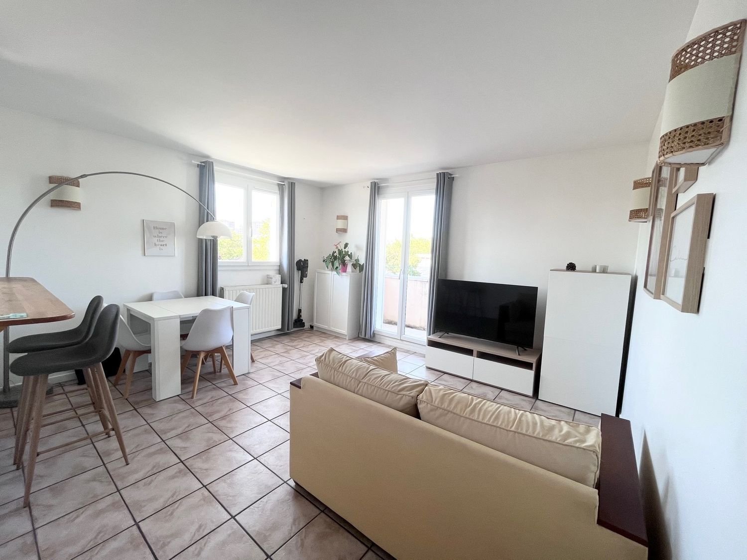 Appartement à louer, 45m², Bron